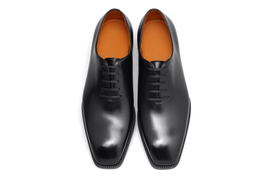 Handcrafted Leather Oxford – Clean & Elegant Design