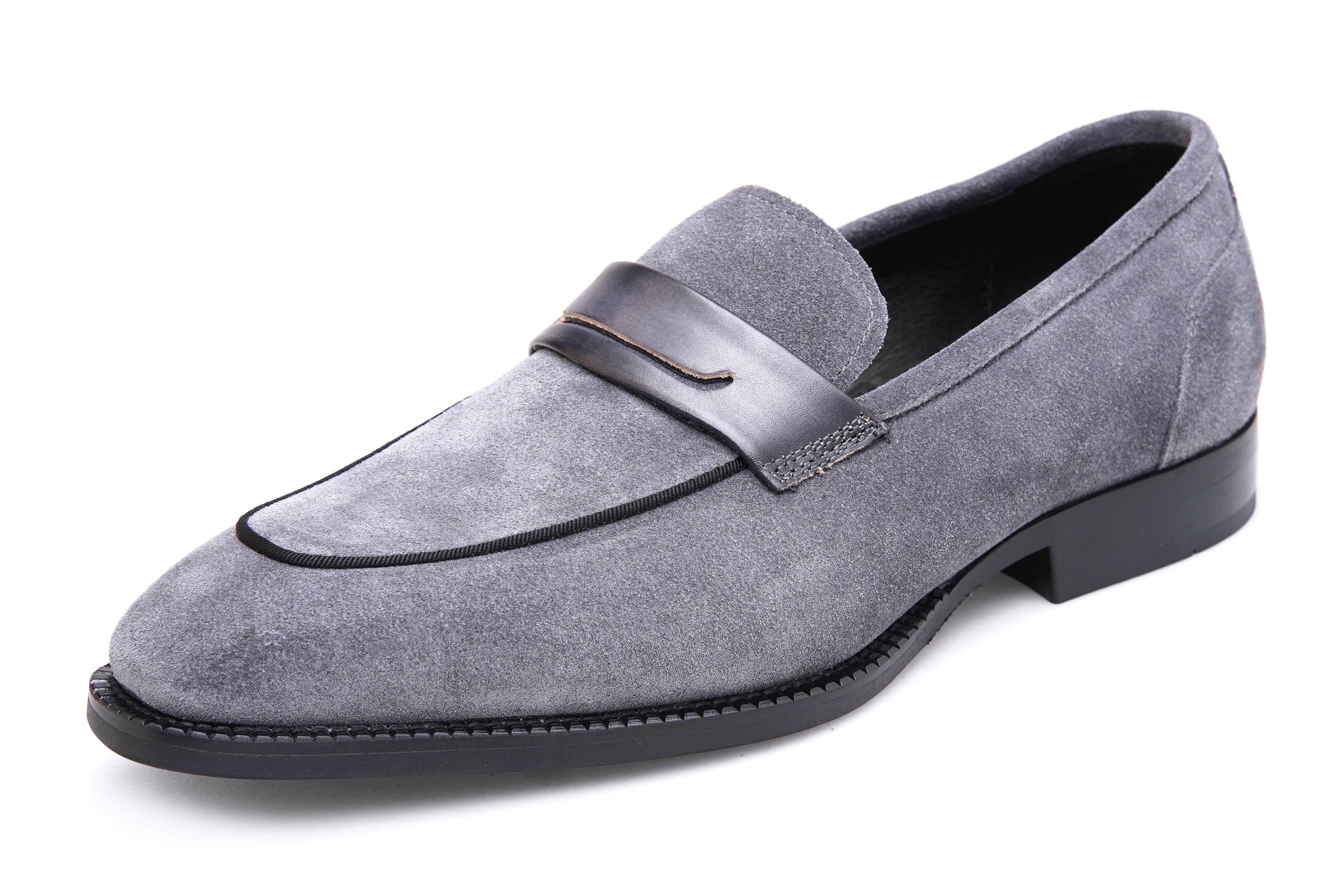 Elegant Italian Suede Leather Loafers – Timeless Design & All-Day Comfort