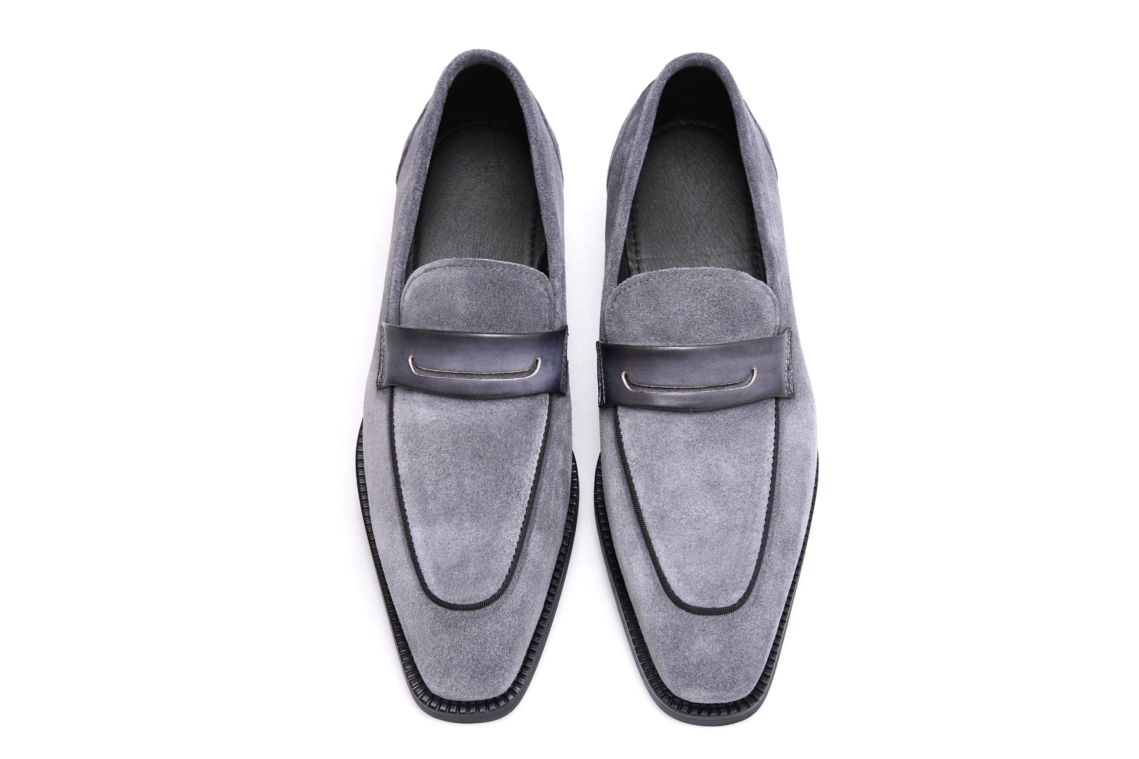 Elegant Italian Suede Leather Loafers – Timeless Design & All-Day Comfort