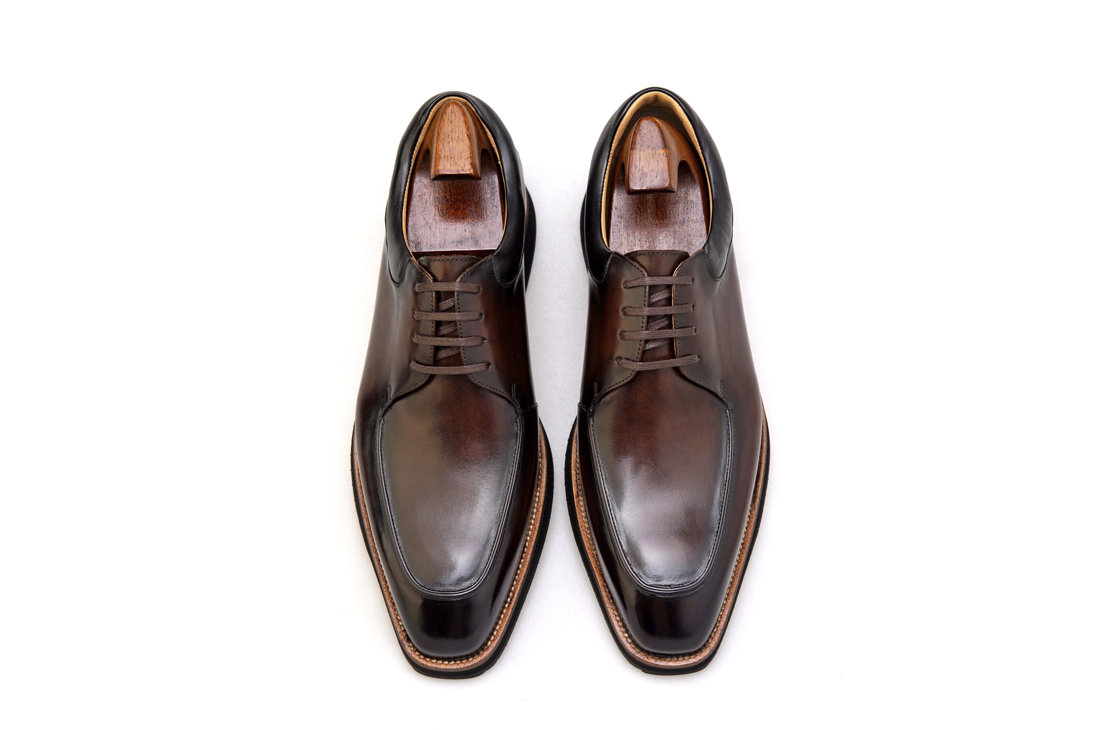Men’s Classic Shoes– Cowhide Lined Craftsmanship