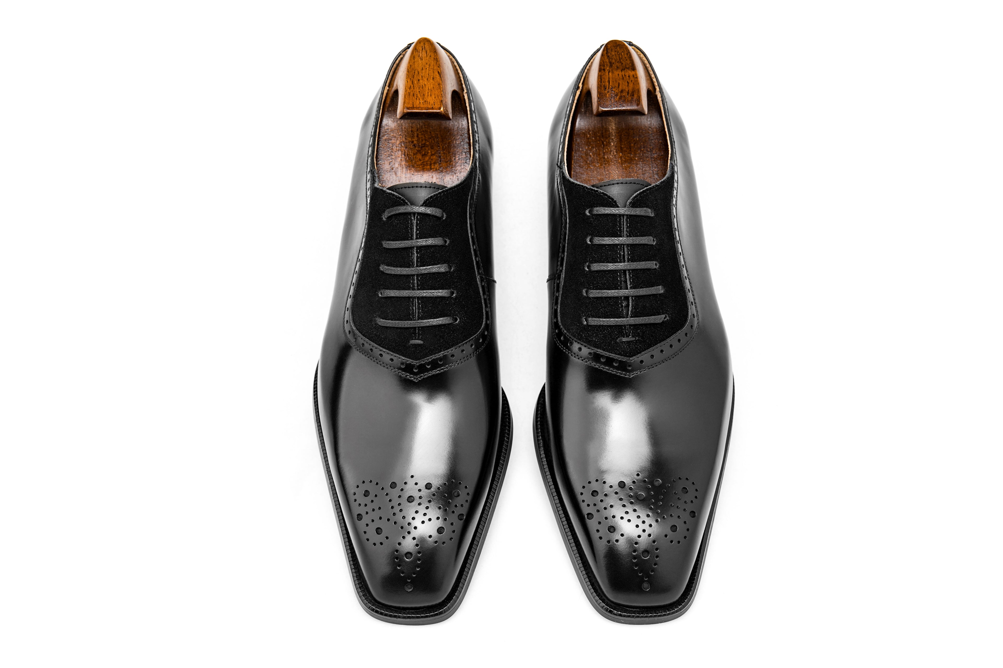 Men’s Hand-Polished Oxfords – Sleek and Versatile