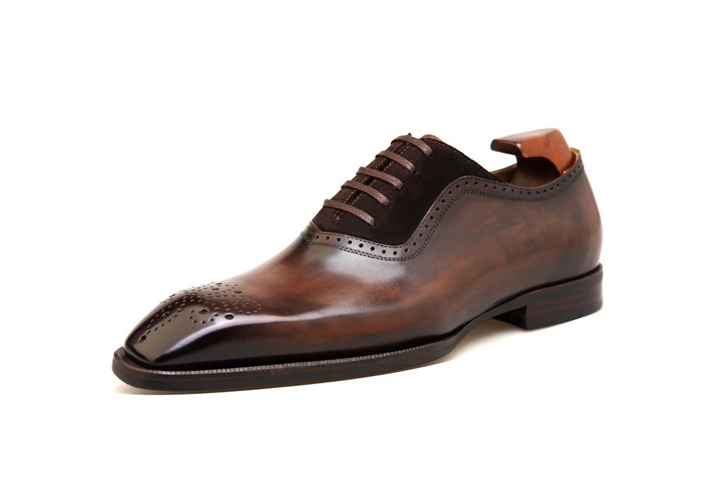 Men’s Hand-Polished Oxfords – Sleek and Versatile