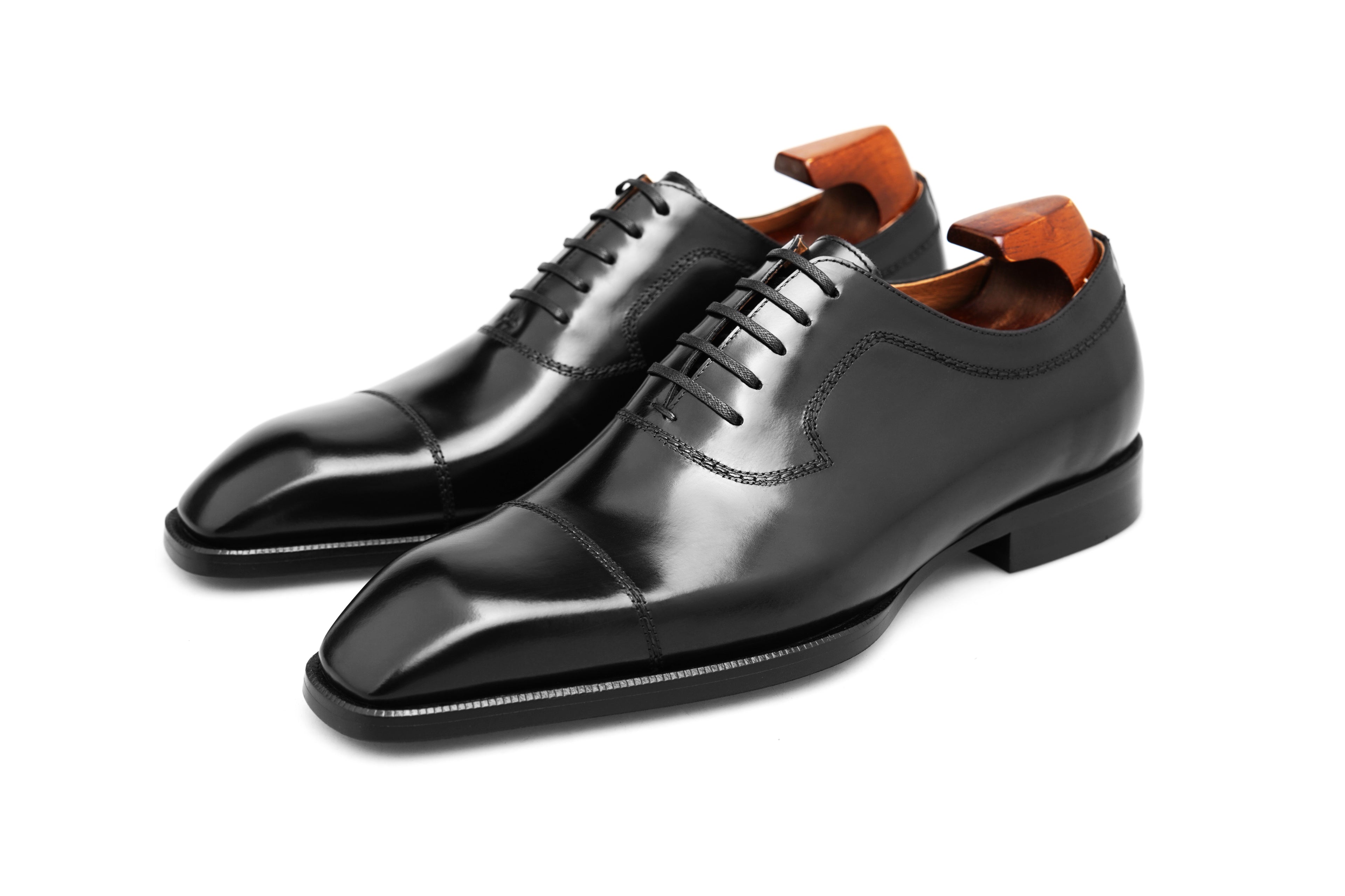 Premium Leather Oxfords – Everyday Sophistication