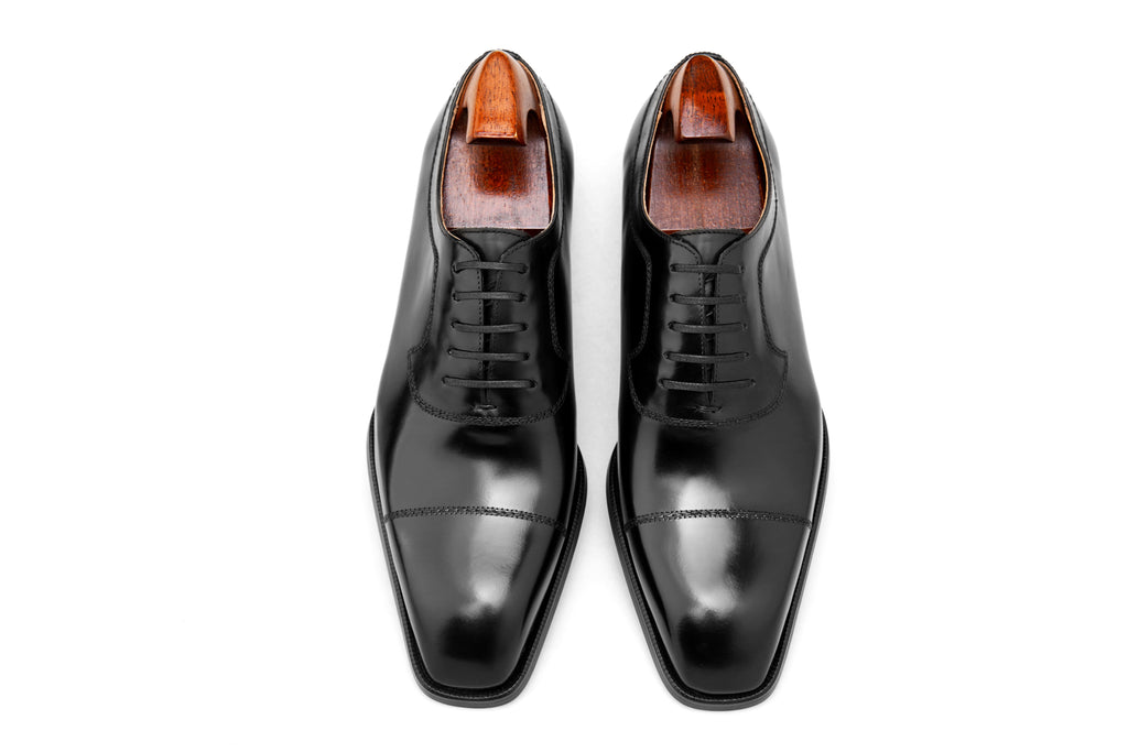 Premium Leather Oxfords – Everyday Sophistication
