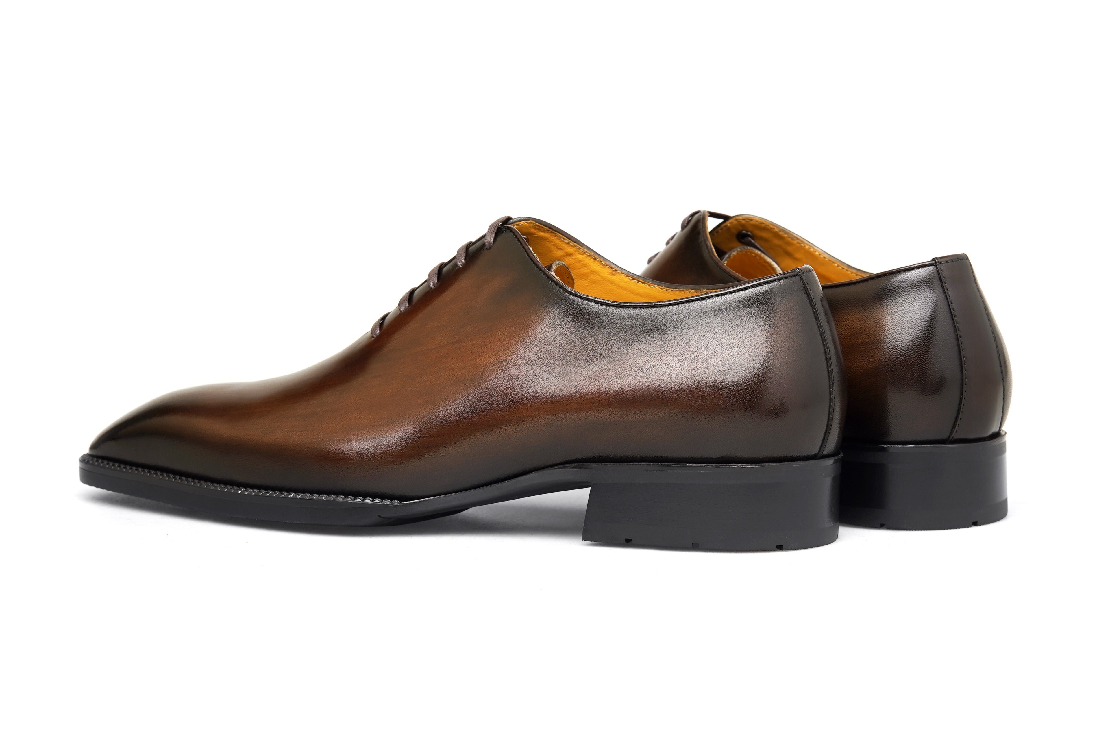 Handcrafted Leather Oxford – Clean & Elegant Design