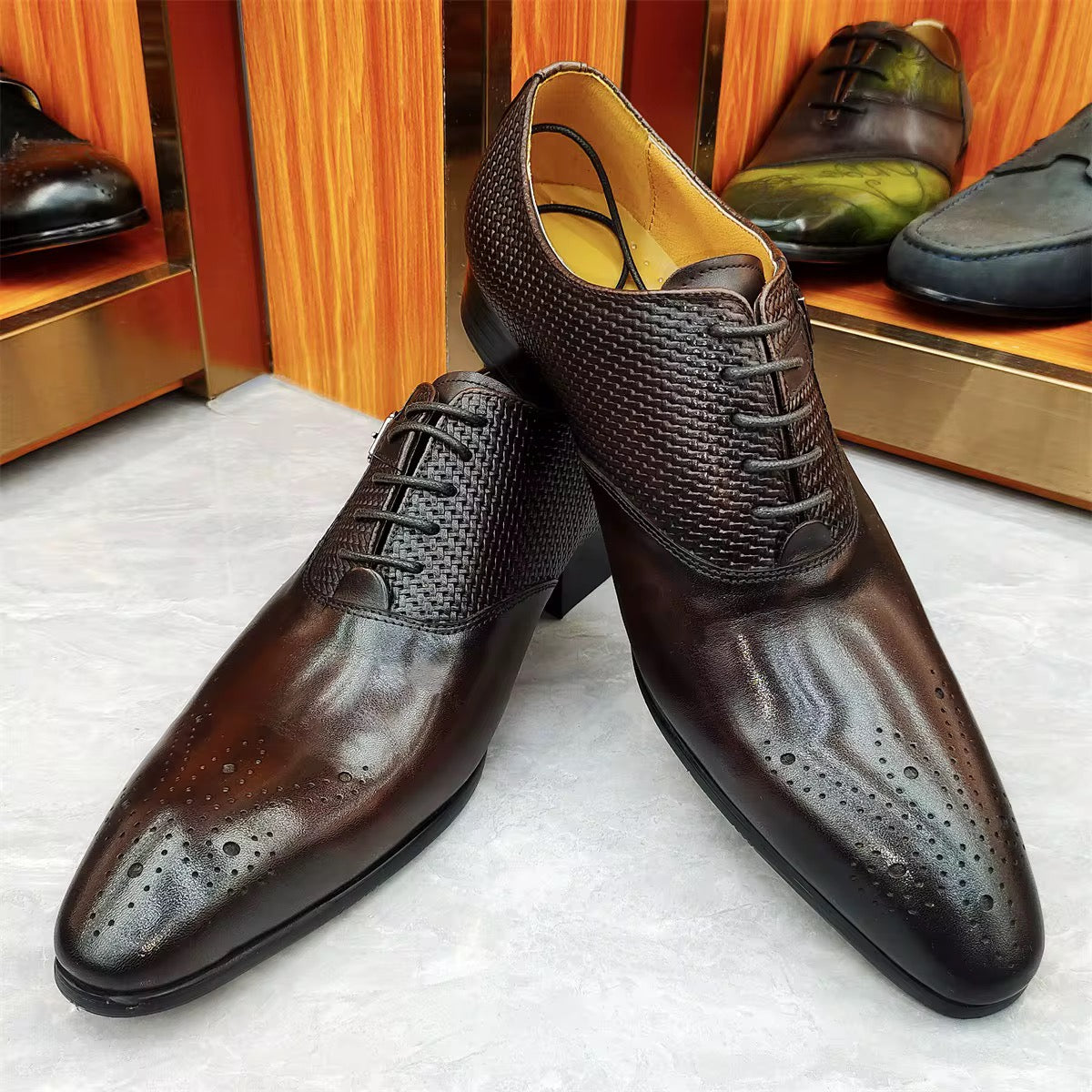 Croc Dominion – Buckle Edition