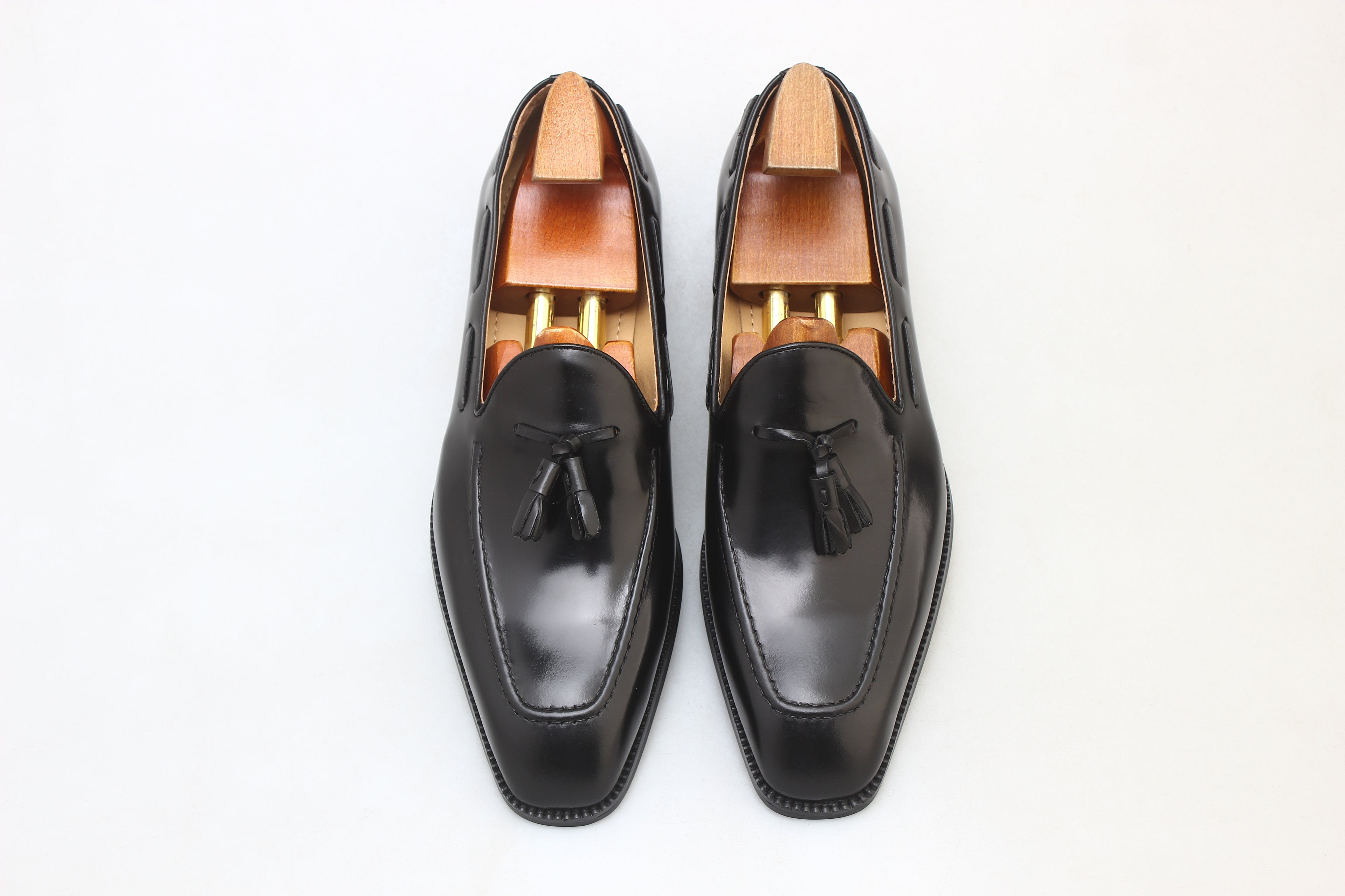 Men’s Premium Leather Loafers – Distinct Craft, Effortless Style