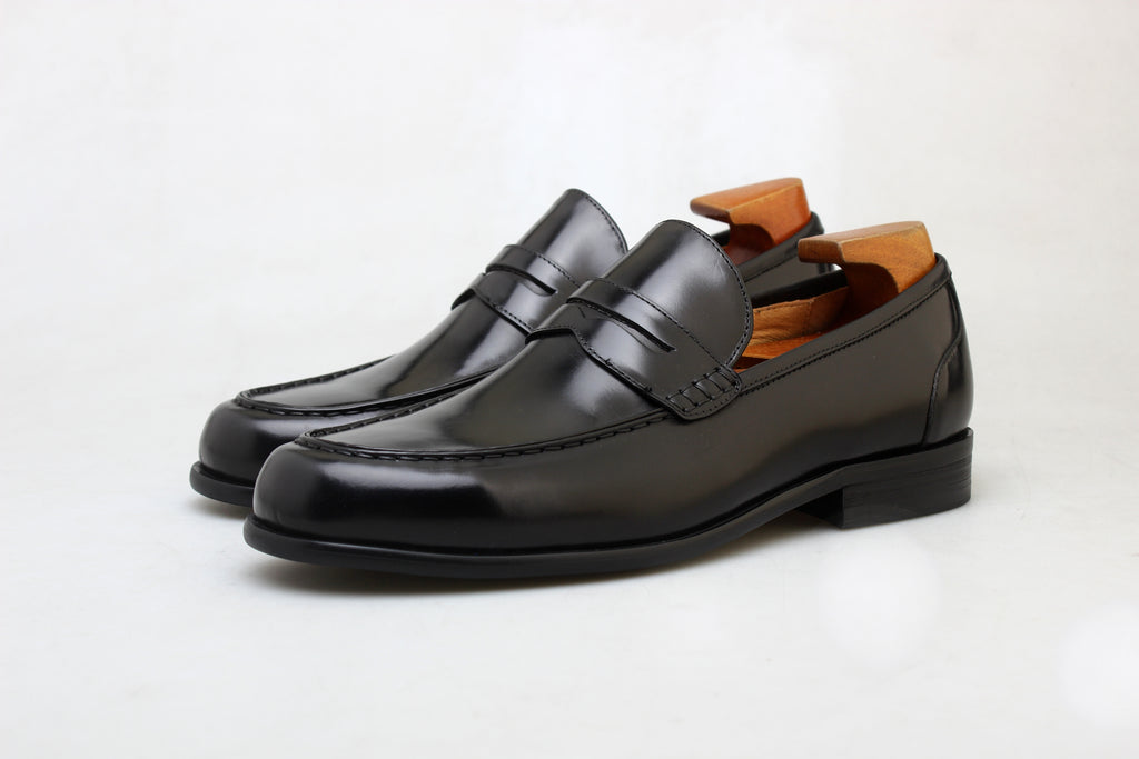 Men’s Handcrafted Leather Loafers – Refined Comfort, Timeless Appeal