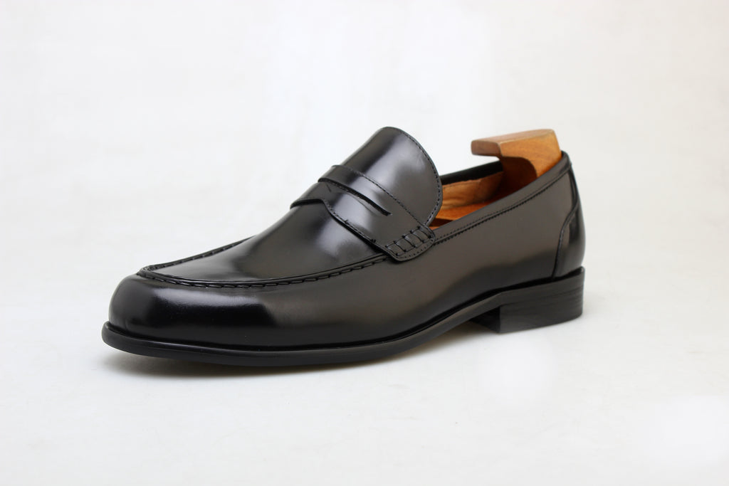 Men’s Handcrafted Leather Loafers – Refined Comfort, Timeless Appeal