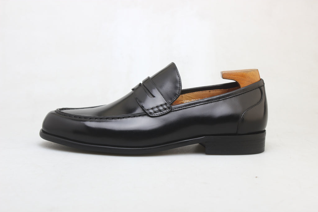 Men’s Handcrafted Leather Loafers – Refined Comfort, Timeless Appeal