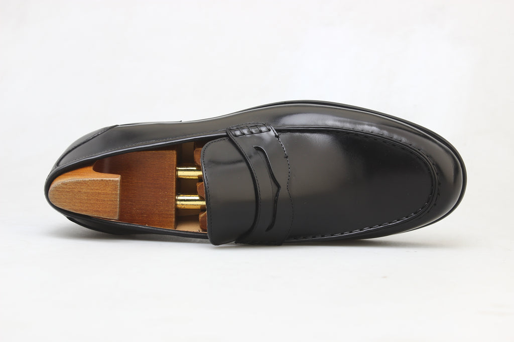 Men’s Handcrafted Leather Loafers – Refined Comfort, Timeless Appeal