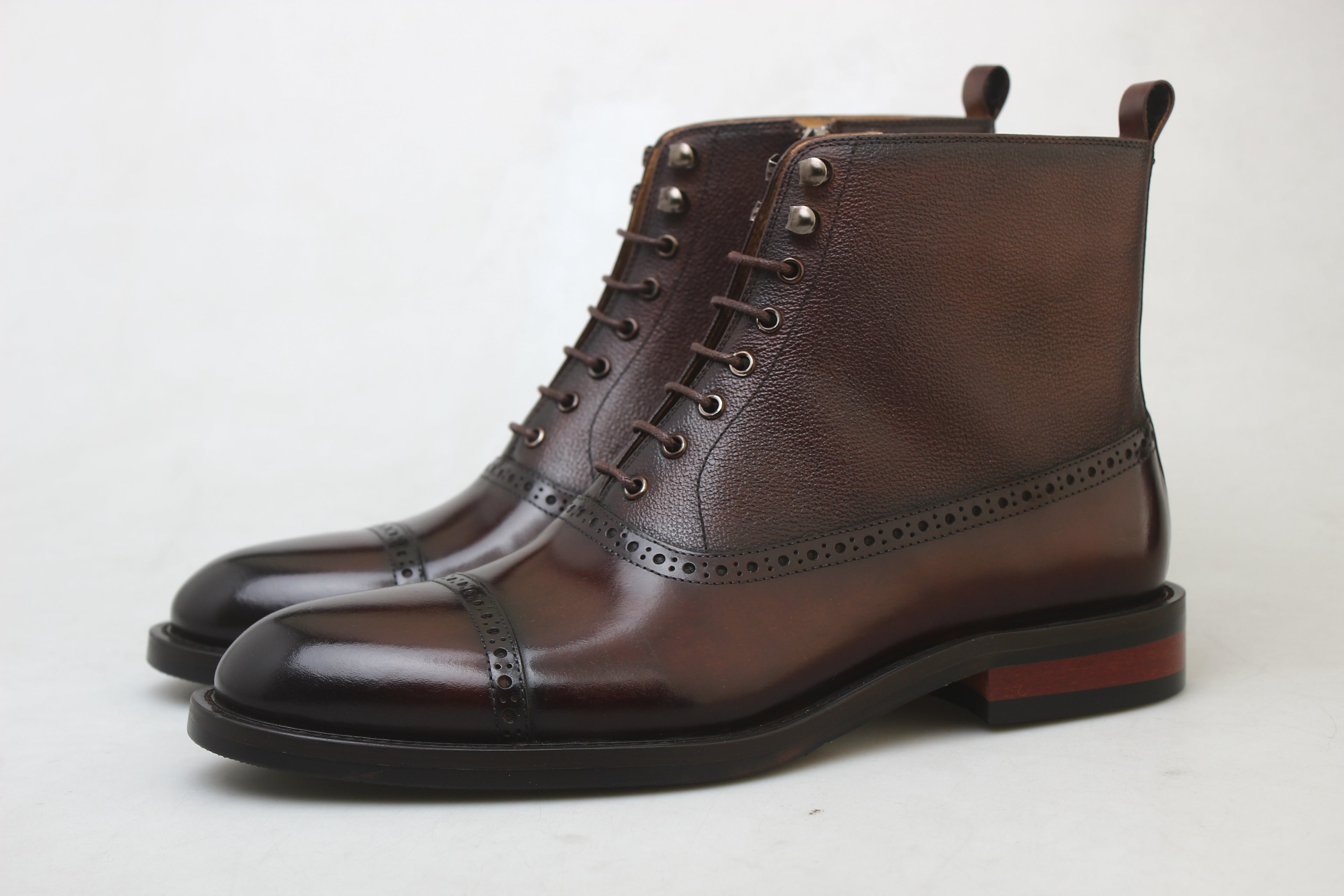 Men’s Classic Leather Boots – Timeless Strength & Style