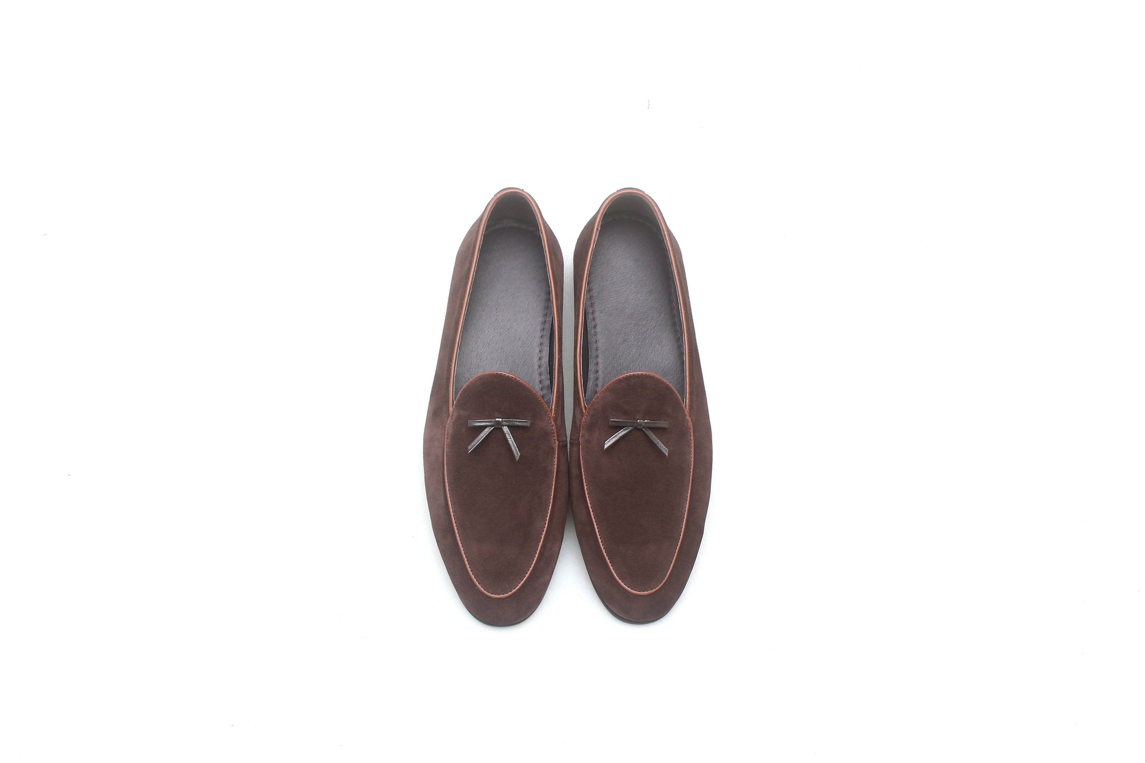 What Makes an Italian Calf‑Leather Loafer Ideal for the Modern Gentleman