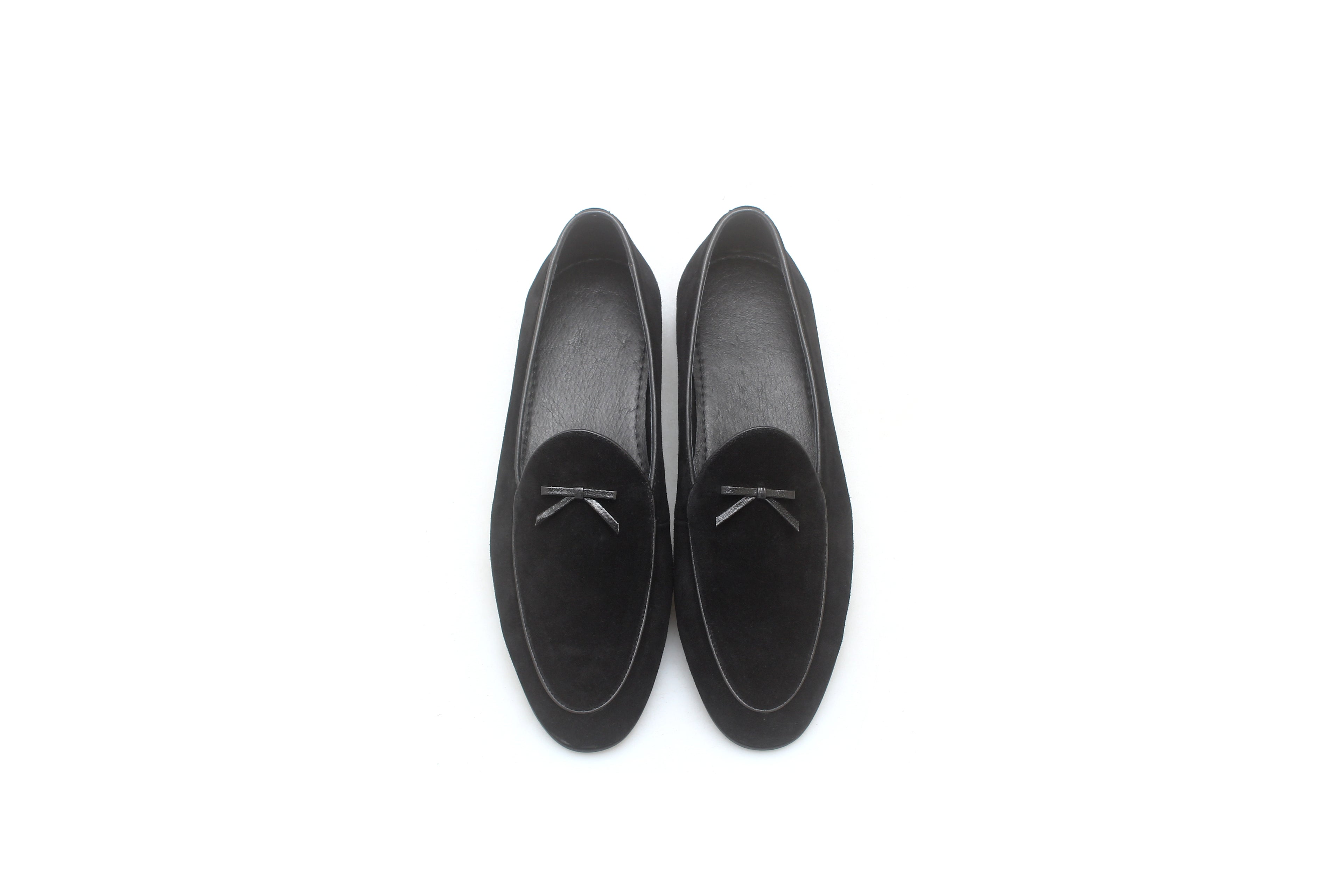 What Makes an Italian Calf‑Leather Loafer Ideal for the Modern Gentleman