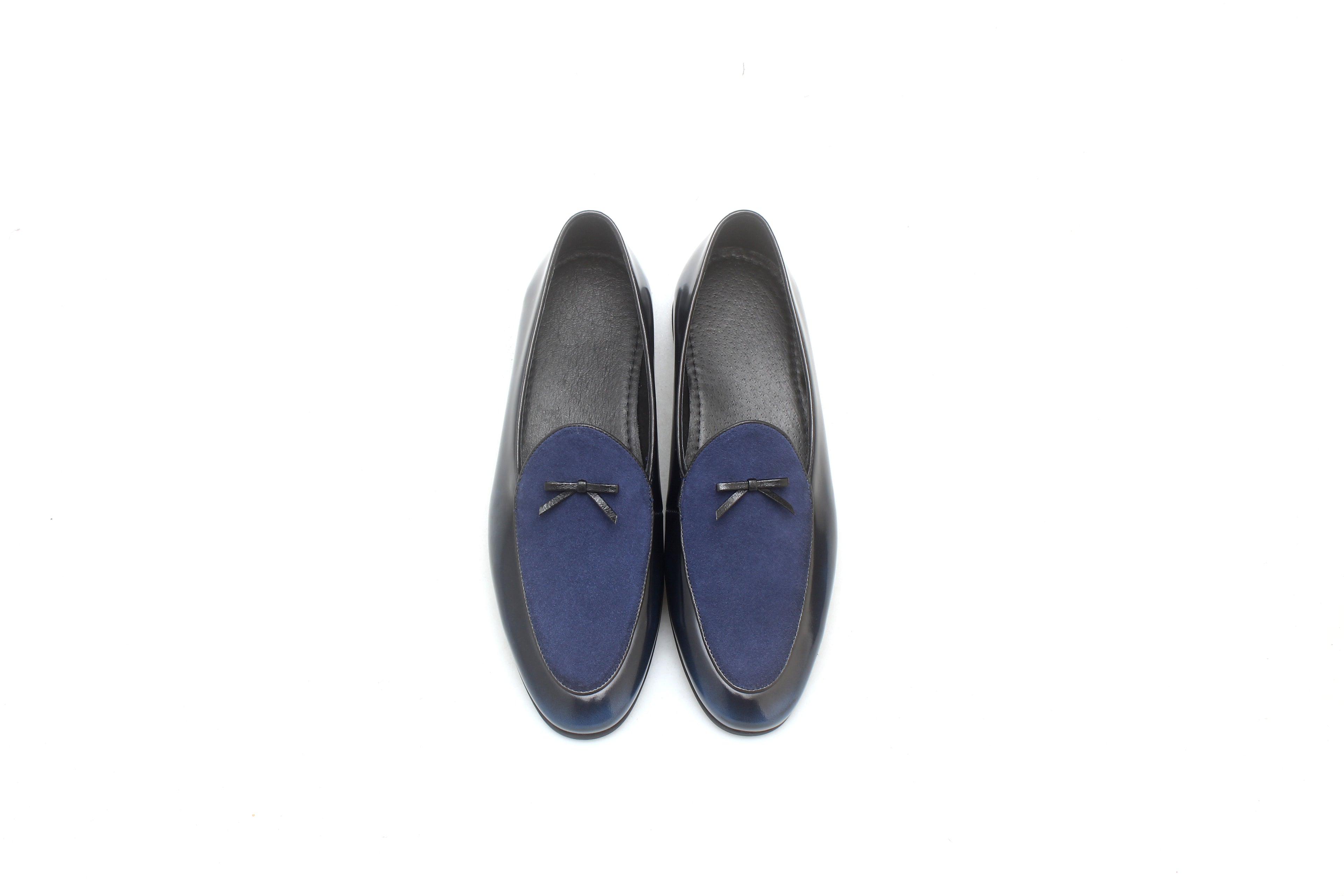 What Makes an Italian Calf‑Leather Loafer Ideal for the Modern Gentleman