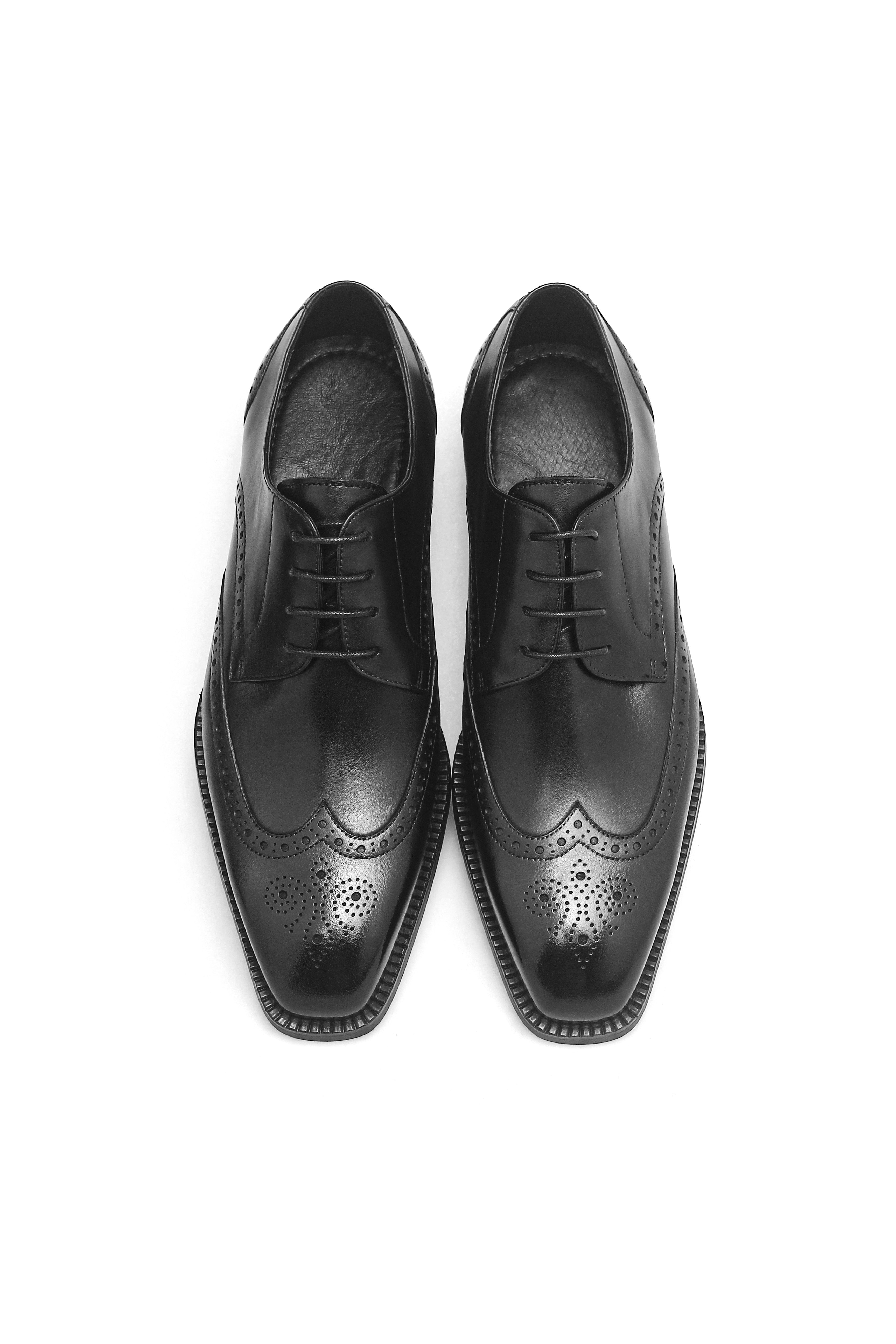 Classic Dress Oxfords – Crafted for Perfection