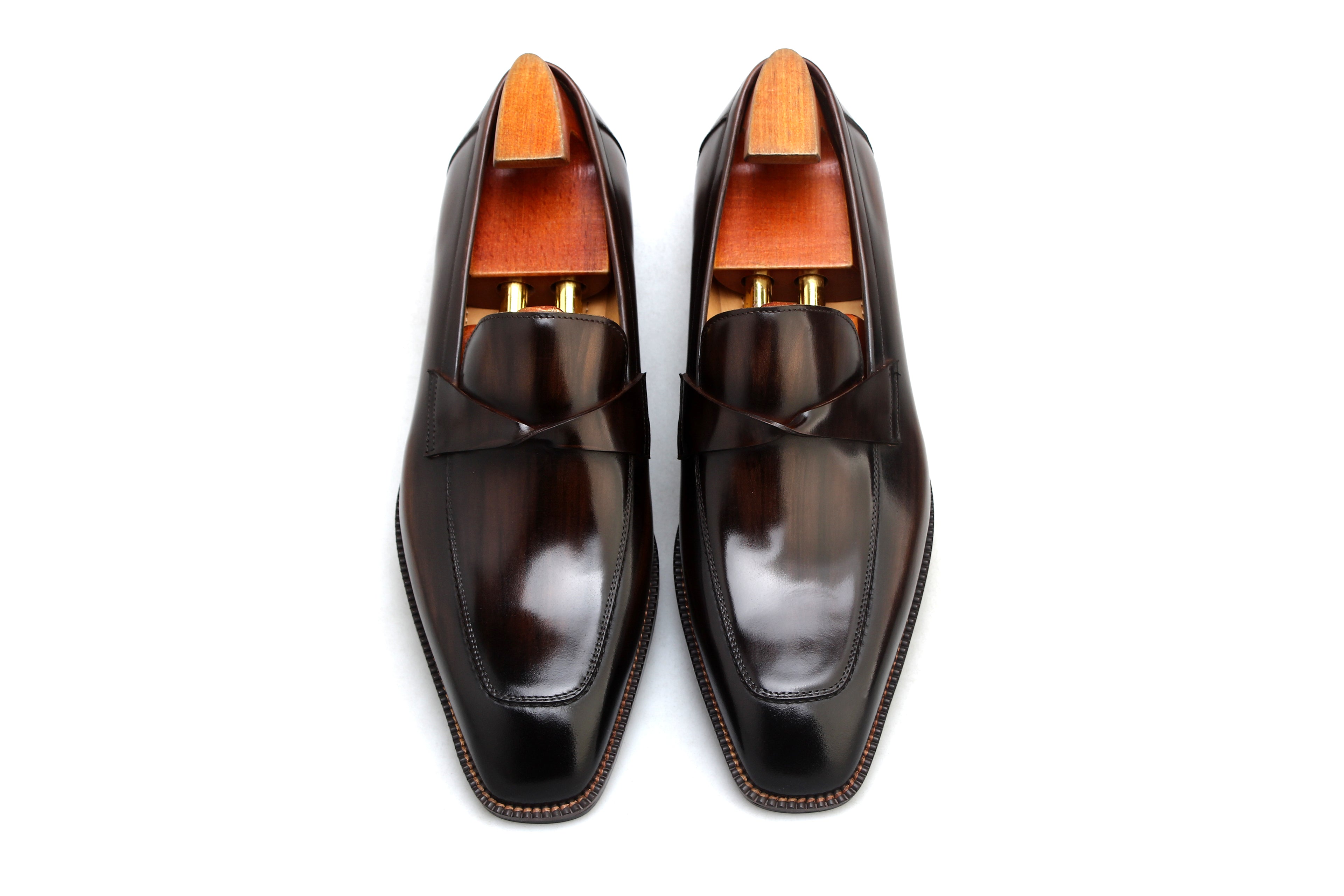 Men’s Polished Loafers – Heritage Craft, Modern Fit