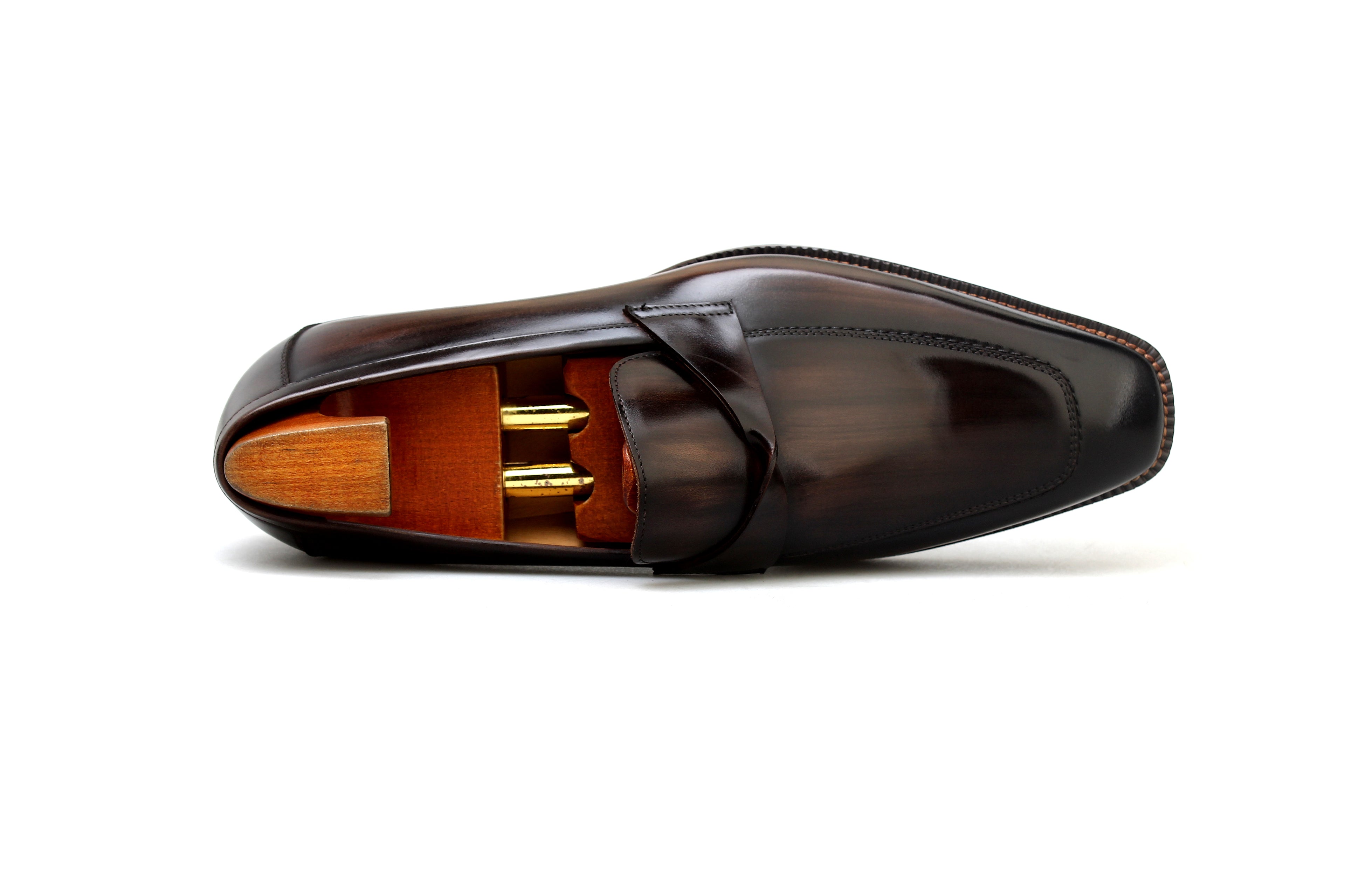 Luxury Slip-On Loafers – Timeless Comfort, Modern Design