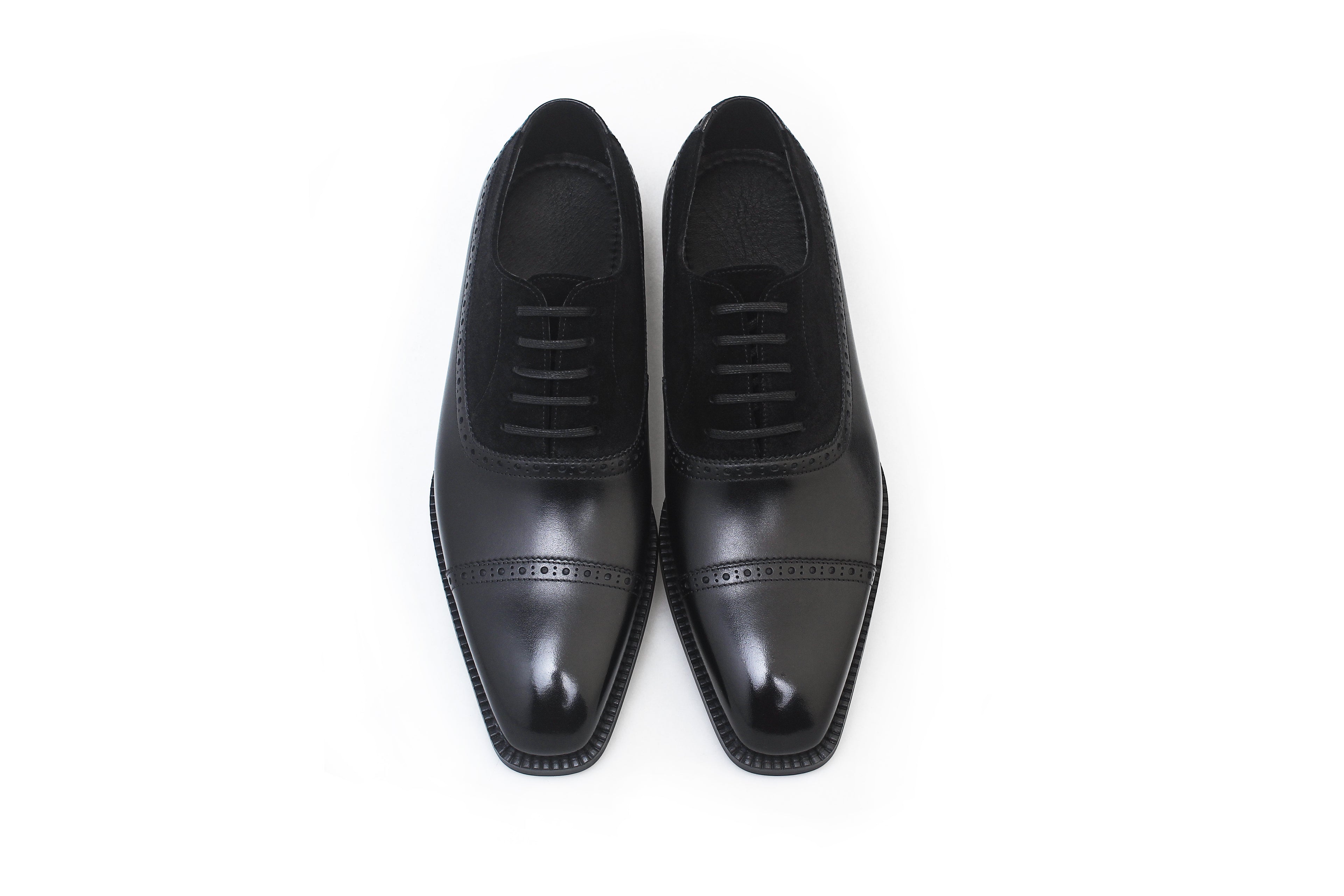 Classic Leather Oxford Shoes – Enduring Style & Comfort